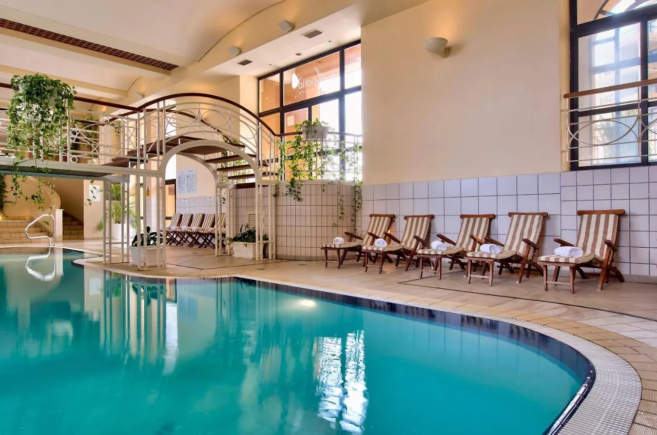 Corinthia St George'S Bay Otel Saint Julian's