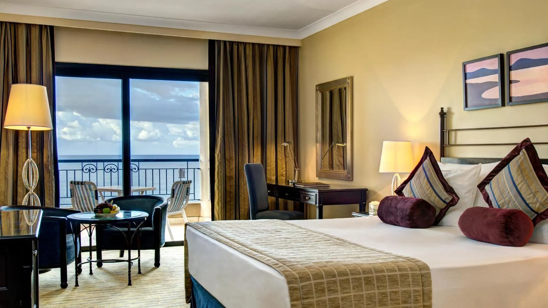 Corinthia St George'S Bay Hotel Saint Julian's 5*,  Malta