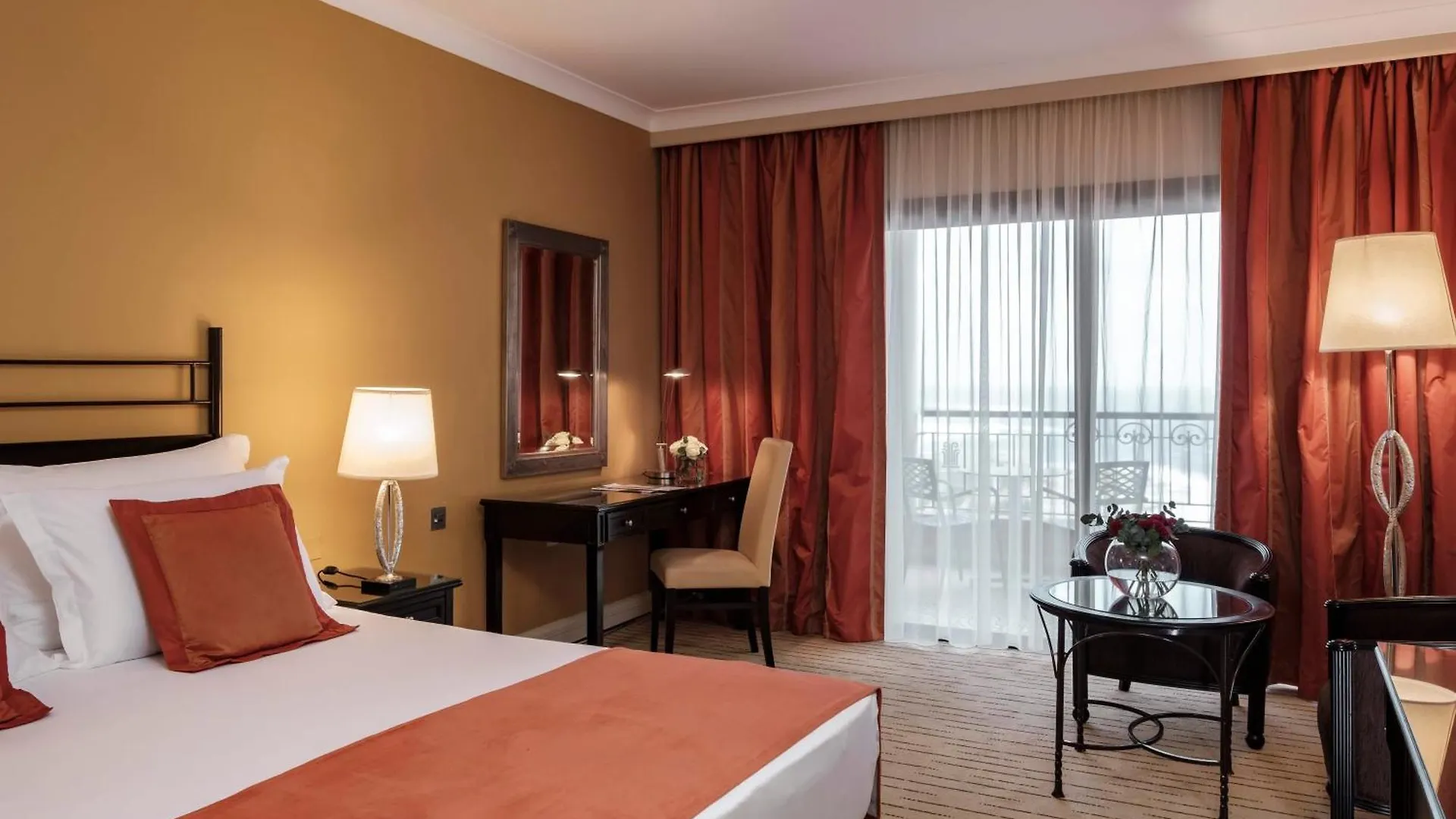 Corinthia St George'S Bay Hotel Saint Julian's