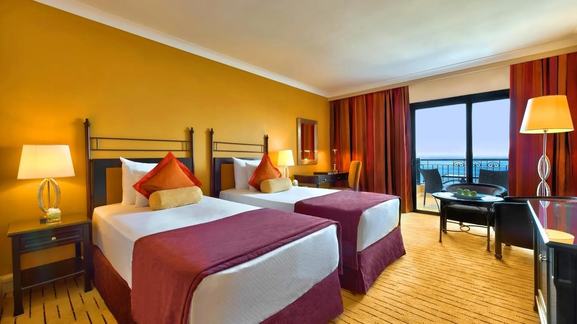 Corinthia St George'S Bay Otel Saint Julian's